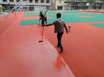 吉林長春中學(xué)丙烯酸球場施工中